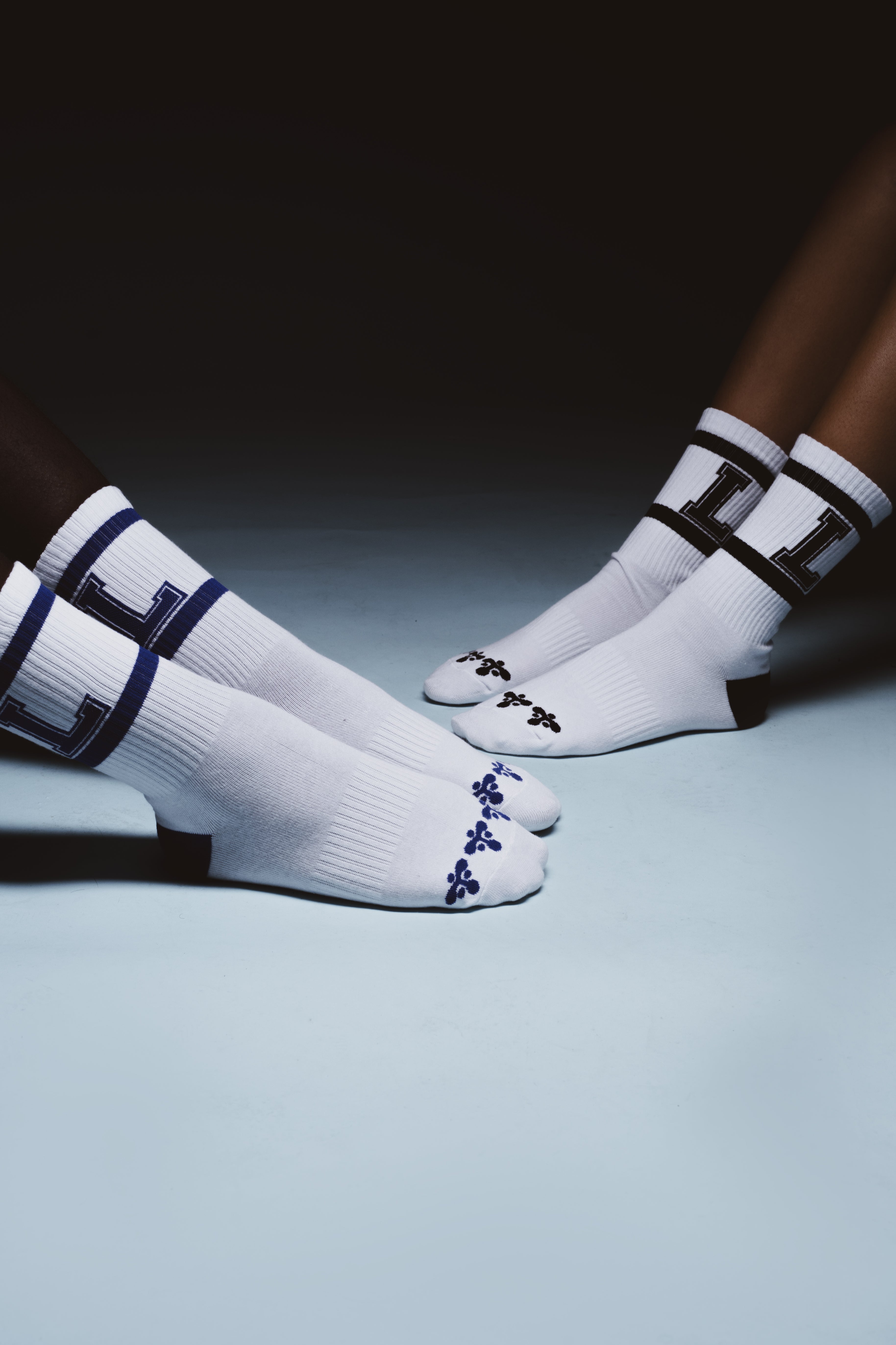 Black Honors Socks